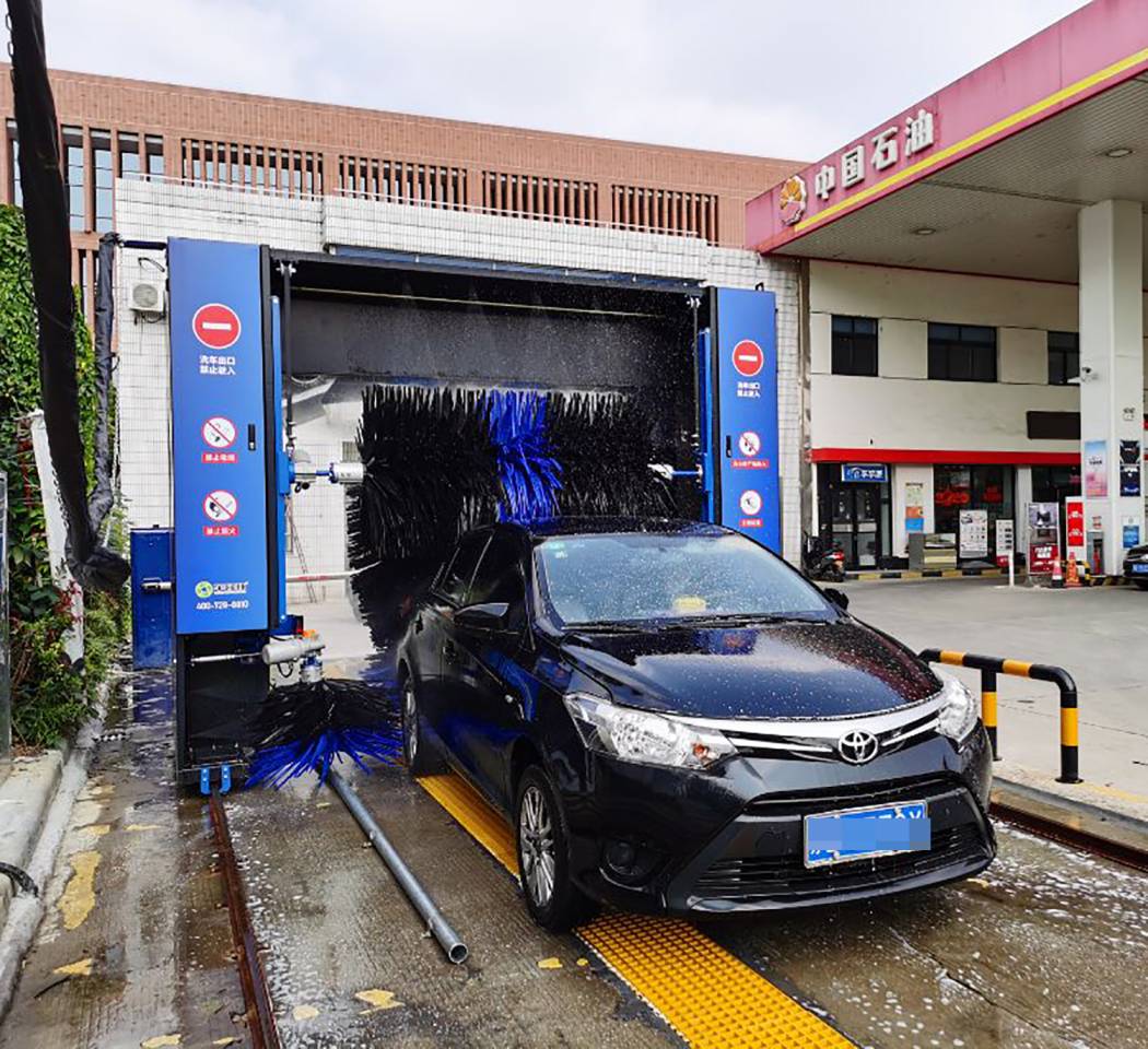 Automatic Car Wash Equipment Tunnel Car Wash Machine 5 Brushes